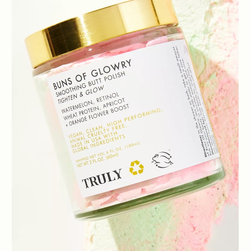 TRULY Buns of Glowry Butt Polish - NWT